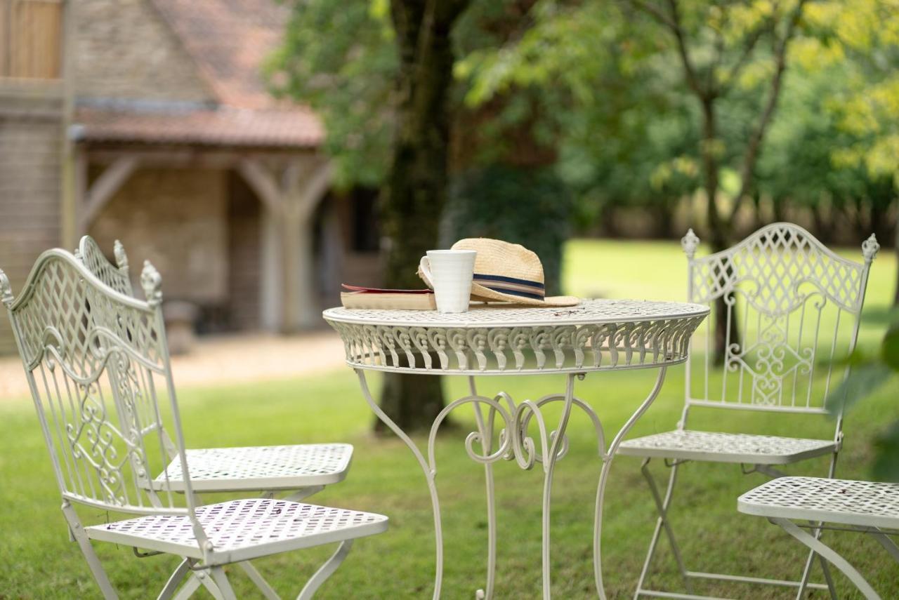 Great Ashley Farm Bed And Breakfast & Shepherds Huts Bradford-On-Avon Zewnętrze zdjęcie